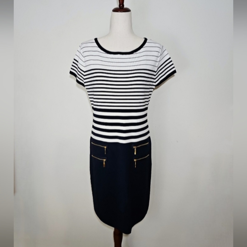 Carmen Marc Valvo Dress Size Large NEW